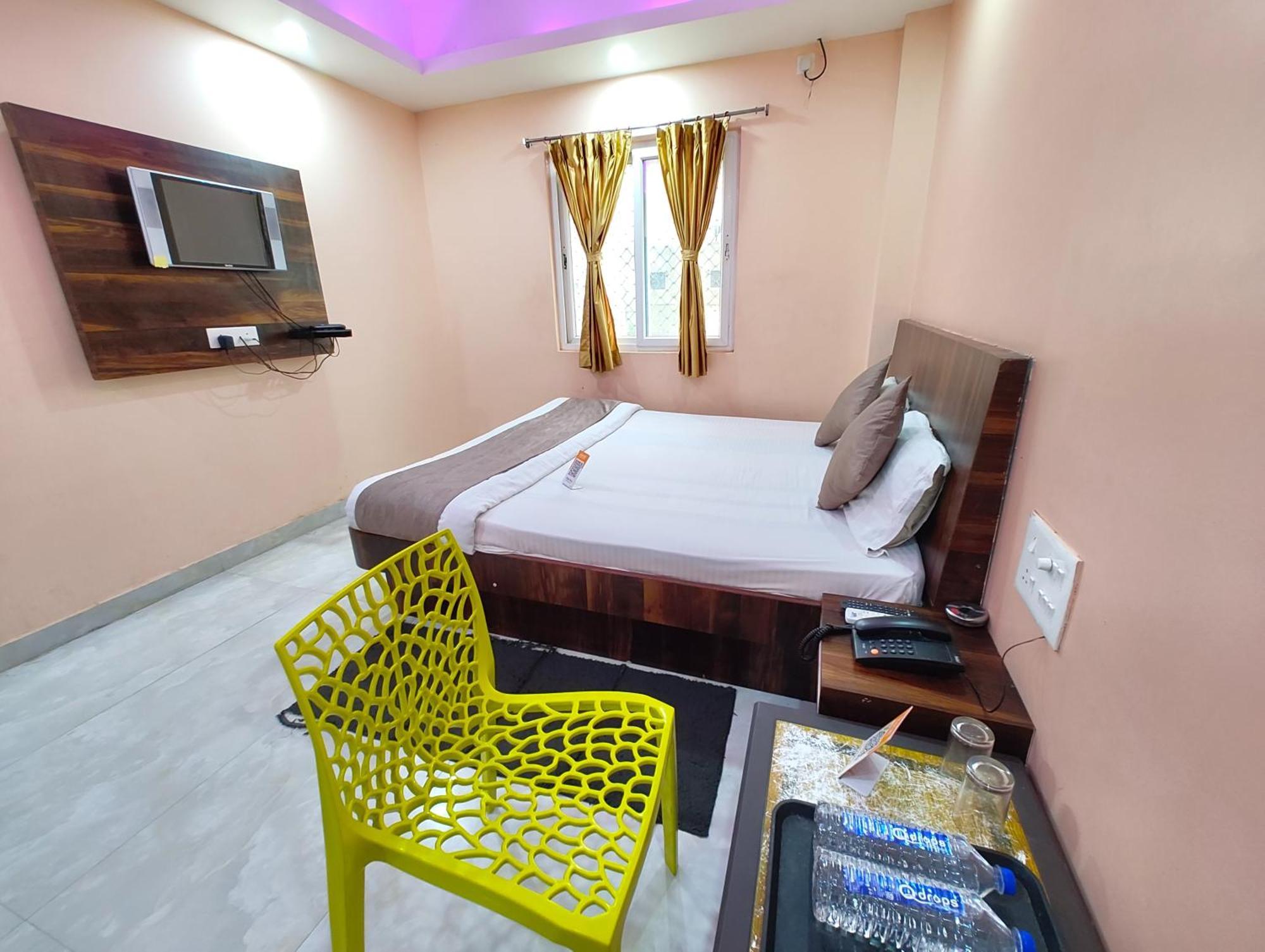 "Hotel Aradhya Puri"- Luxur- Room With Sea-View - Prime Location With Parking Facilities - Best Hotel In Puri Zewnętrze zdjęcie